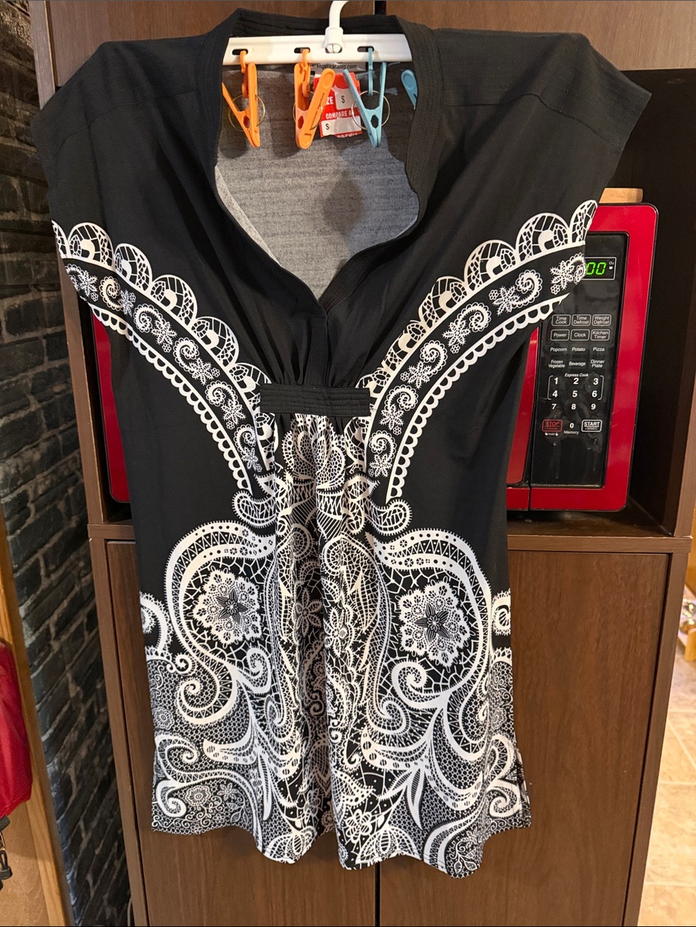 NWT Serengeti Black and White Paisley Midi Dress